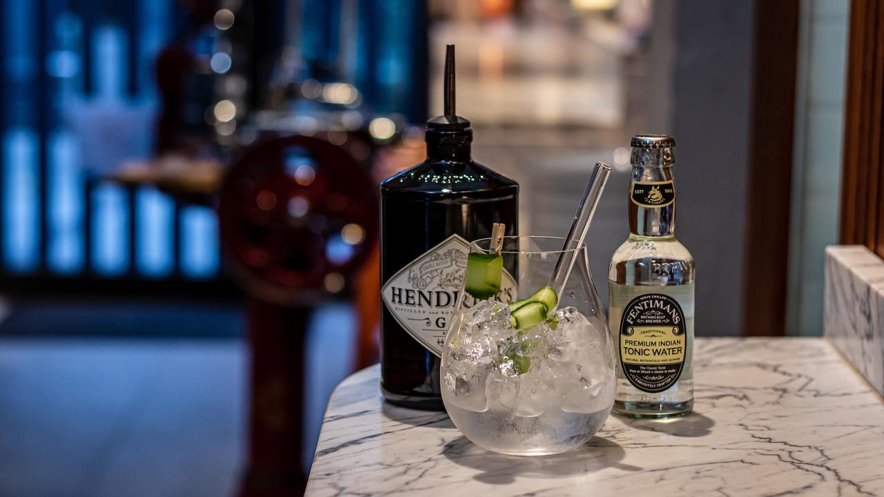 hendricks-gin-tonic-water-and-glass-on-a-table
