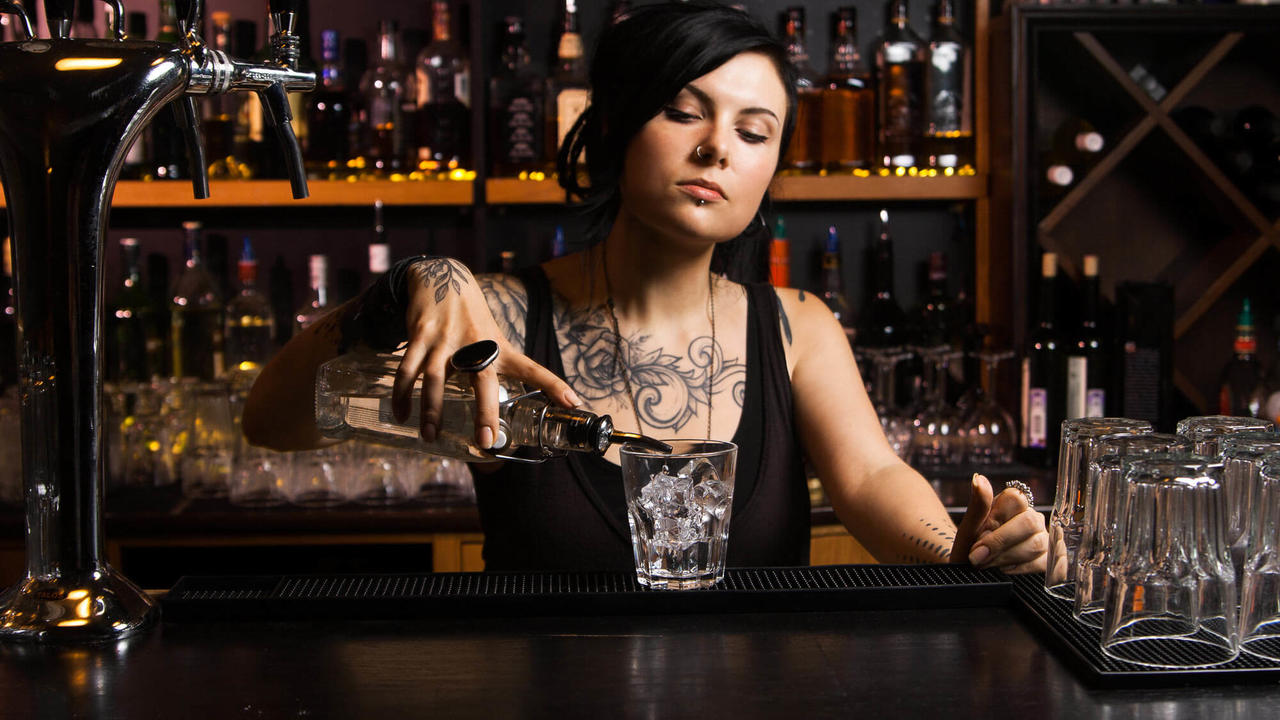 How to get a bartending job in chicago