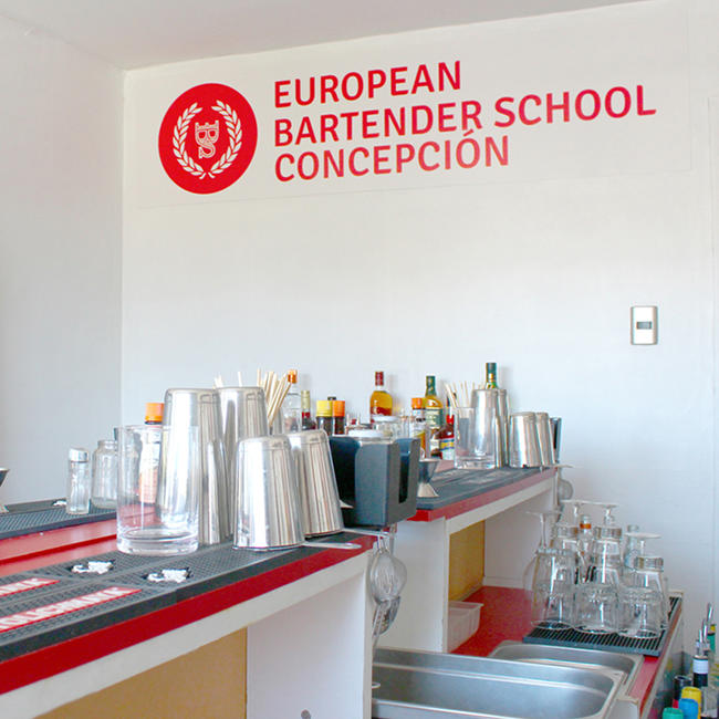 Bar y utensilios en la escuela de Concepción de EBS